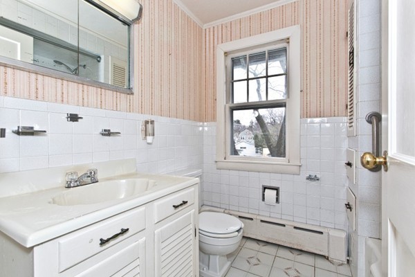 37 Hanscom Avenue Reading, MA 01867 - Photo 17 of 21 Gallery Image 17