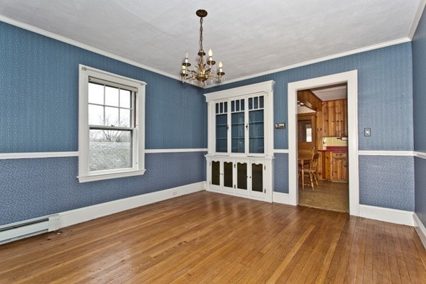 37 Hanscom Avenue Reading, MA 01867 - Photo 6 of 21 Gallery Image 6