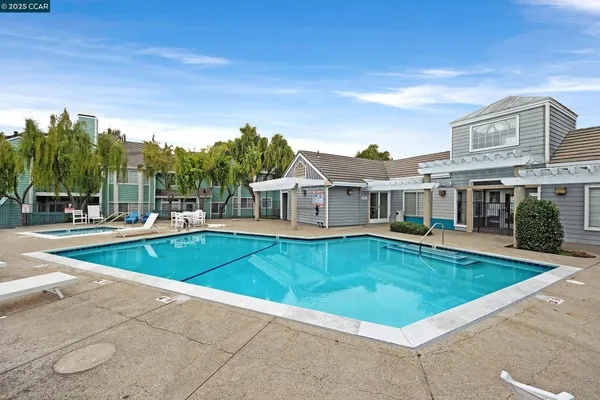 $268,000 | 603 Waterford Place, Pinole, CA 94564
