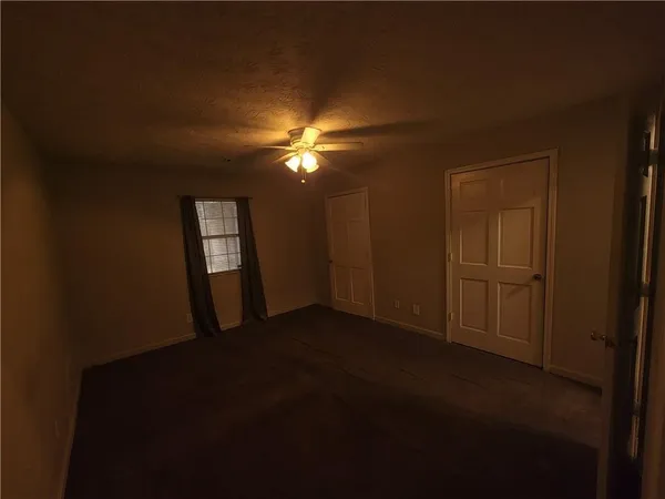 a view of empty room with window