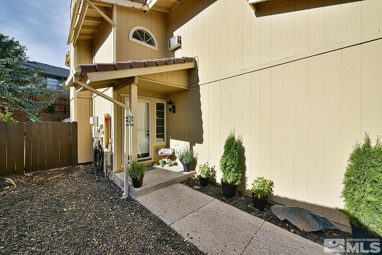 6850 Flower Street Reno, NV 89506 - Photo 3 of 30 Photo 3