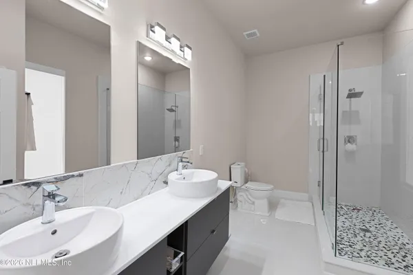$5,000 | 5631 Heckscher Drive, Jacksonville, FL 32226