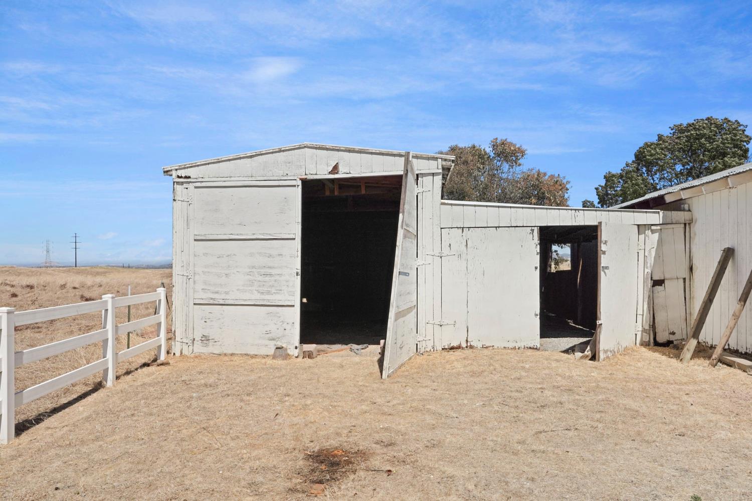 8251 North Waverly Road Linden, CA 95236 - Photo 74 of 89