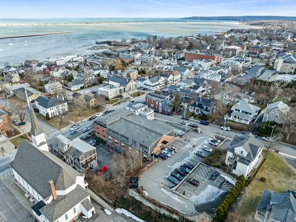 $664,000 | 76 Court Street, Unit 4, Plymouth, MA 02360