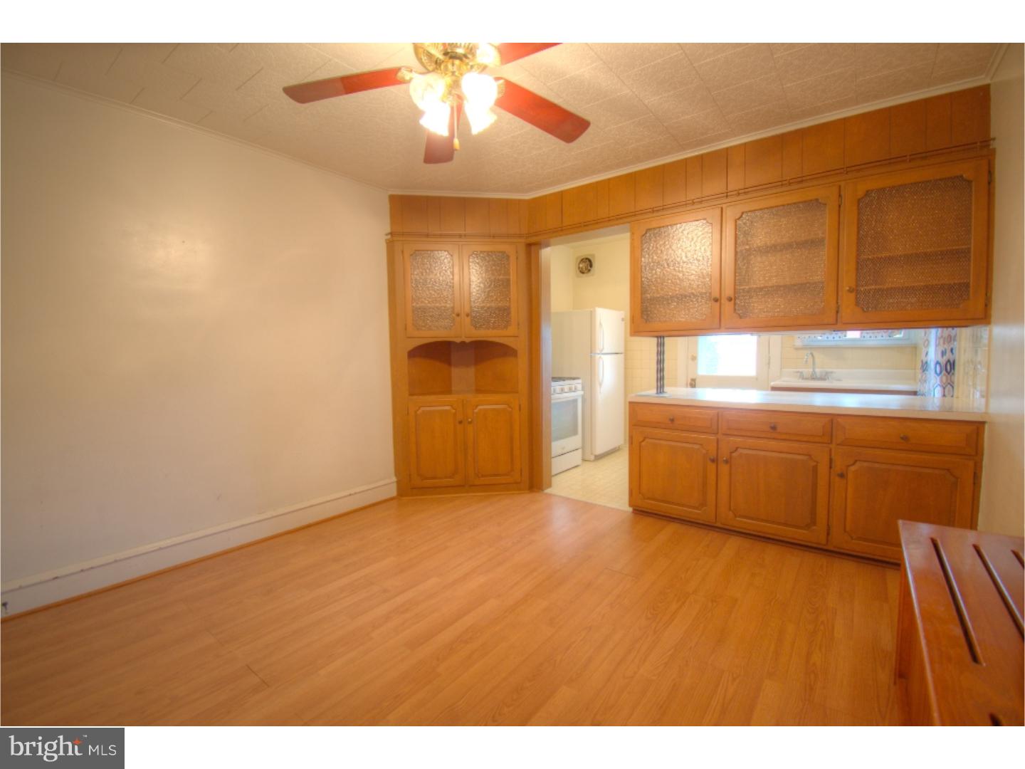 303 2nd Street Reading, PA 19607 - Photo 5 of 13