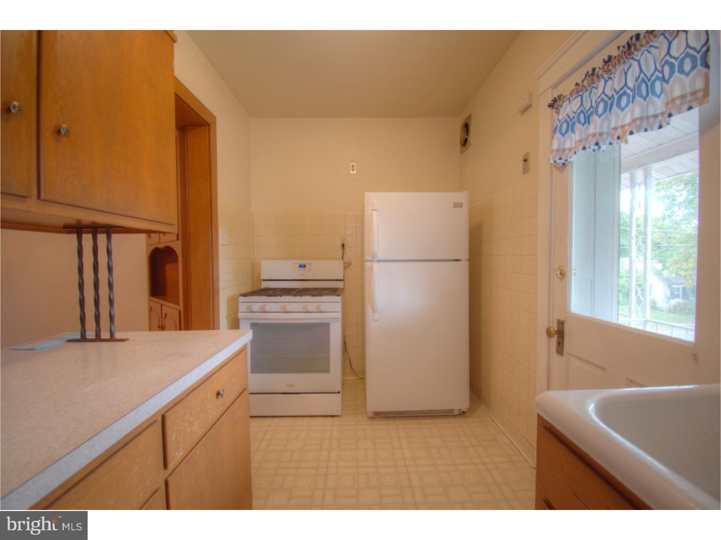 303 2nd Street Reading, PA 19607 - Photo 7 of 13