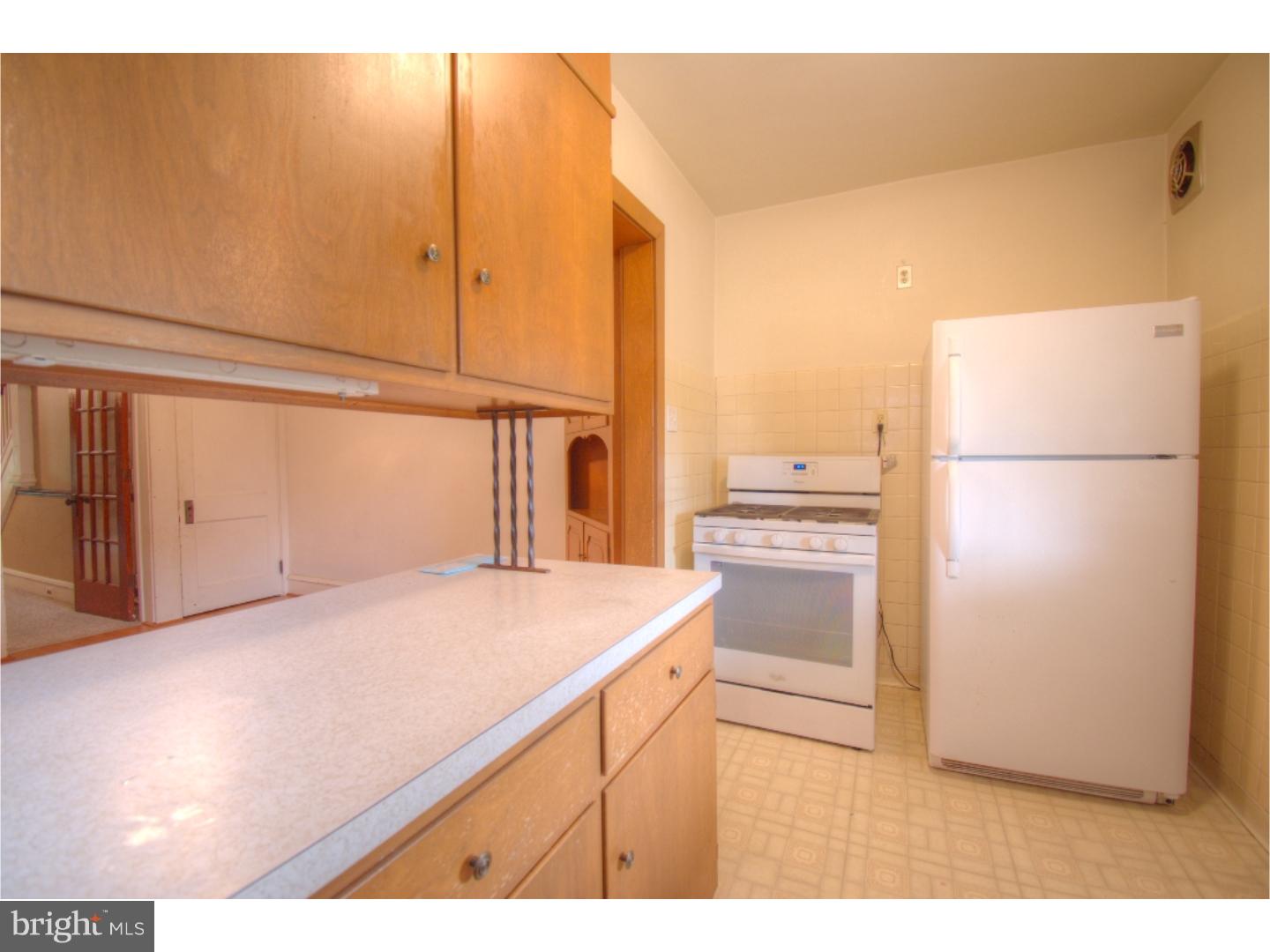 303 2nd Street Reading, PA 19607 - Photo 8 of 13