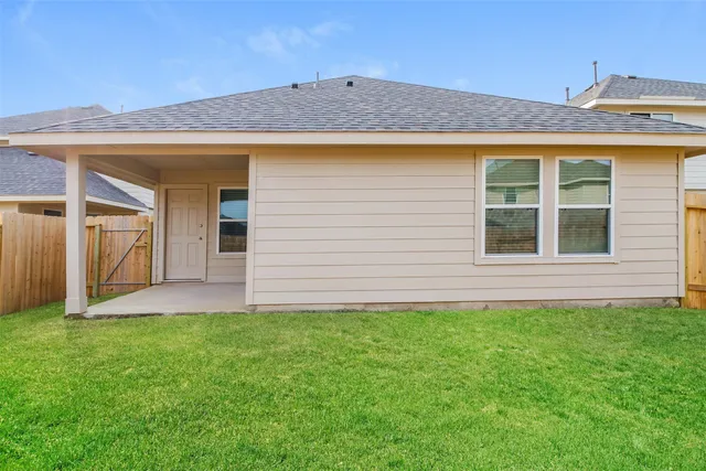 $1,700 | 2522 Grayling Drive, Conroe, TX 77384