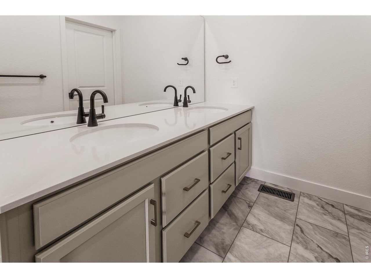 780 Chatter Road Windsor, CO 80550 - Photo 28 of 43 MASTER BATH