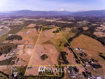 1100 East Hemmi Road Everson, WA 98247 - Photo 2 of 25