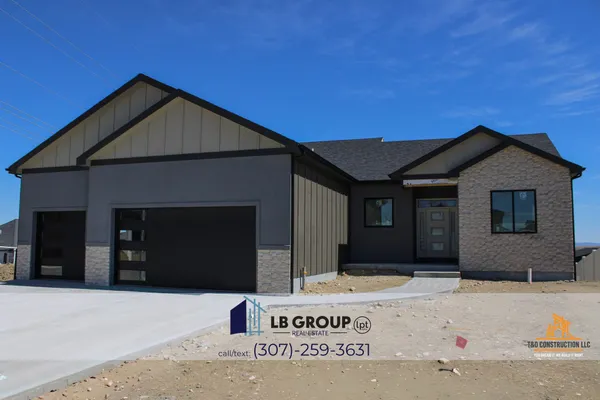 $769,000 | 2745 Berkshire Way, Casper, WY 82609