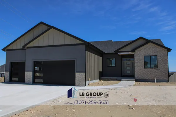 $769,000 | 2745 Berkshire Way, Casper, WY 82609
