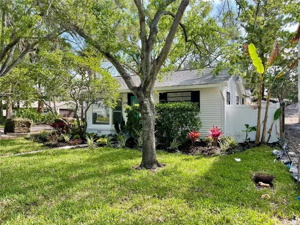 $4,250 | 2118 South Venus Street, Tampa, FL 33629