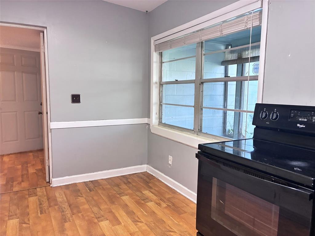 120 Club Road Sanford, FL 32771 - Photo 3 of 24