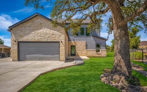 $539,000 | 104 Captain Panther, Blanco, TX 78606
