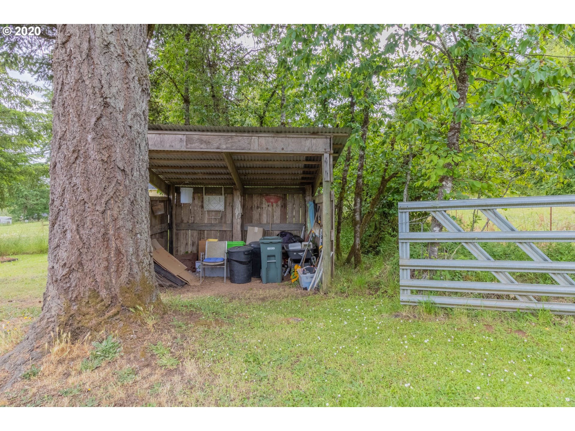 25172 Lamb Road Elmira, OR 97437 - Photo 25 of 32 Gallery Image 25