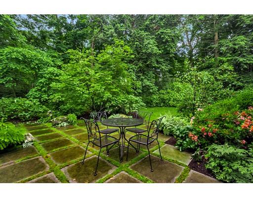 29 McCall Road Winchester, MA 01890 - Photo 14 of 42 Gallery Image 14