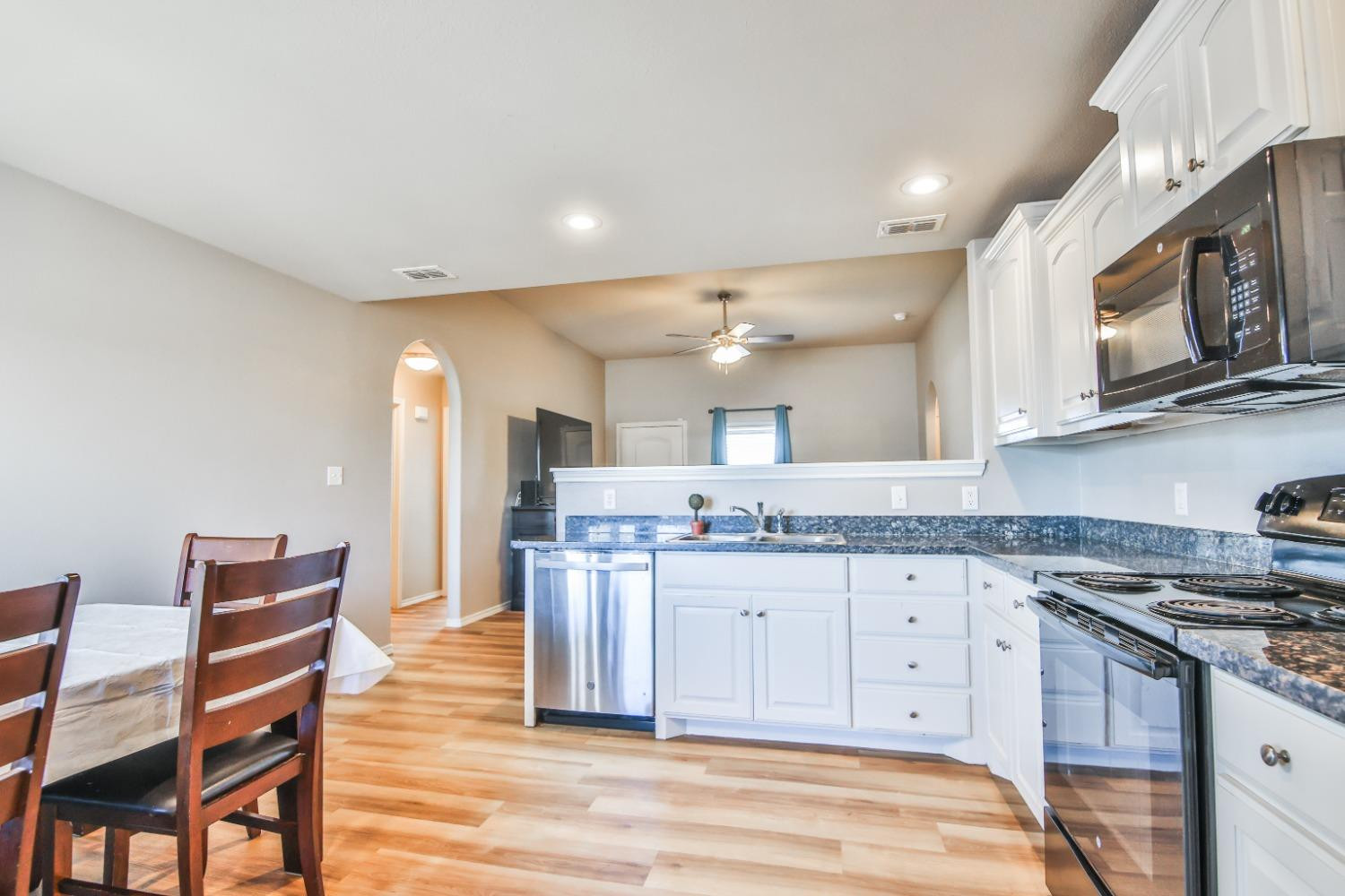 8704 15th Street Lubbock, TX 79416 - Photo 6 of 28 Photo 6