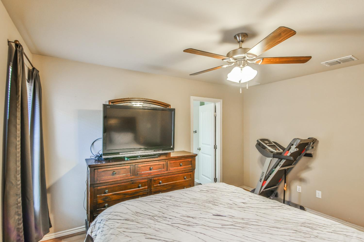 8704 15th Street Lubbock, TX 79416 - Photo 10 of 28 Photo 10