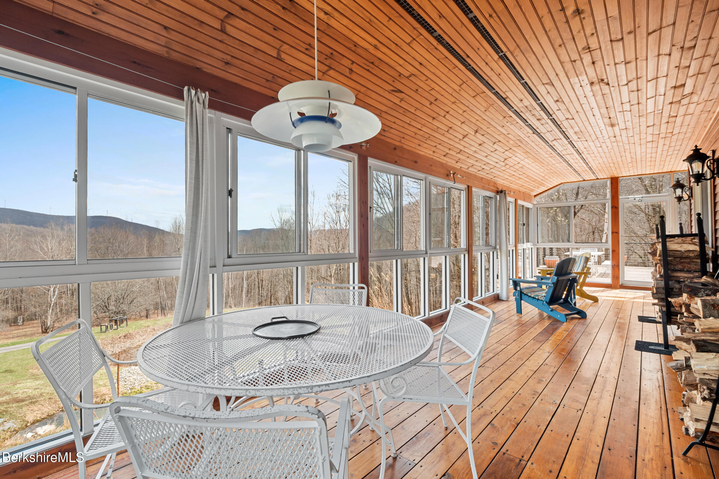 400 Rathbun Road Hancock, MA 01267 - Photo 22 of 59 22 Threee Season Patio