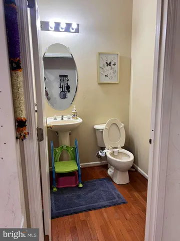 $3,599 | 22587 Welborne Manor Square, Ashburn, VA 20148