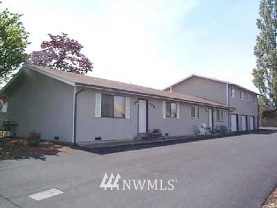 229 North Laventure Road Mount Vernon, WA 98274 - Photo 1 of 1 a house view with a street