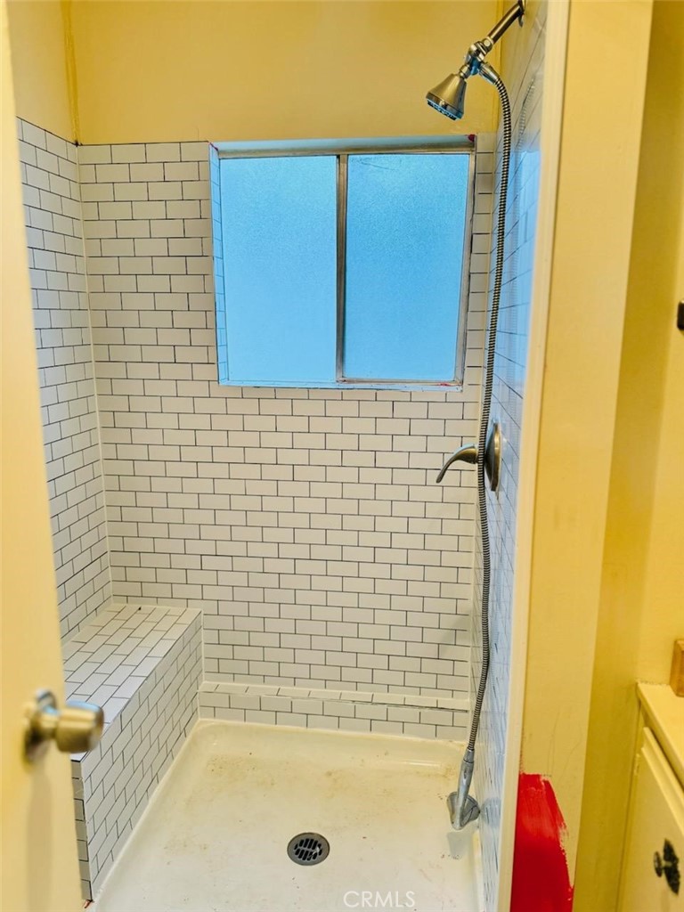 218 Park Way Bodfish, CA 93205 - Photo 7 of 13 a bathroom with a shower