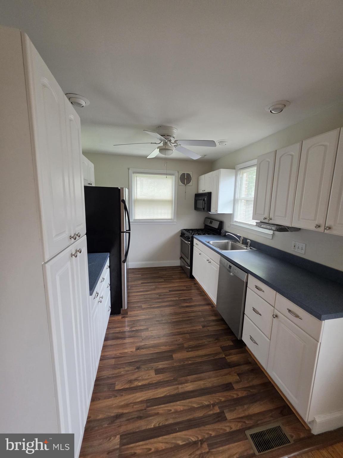 1617 Frederick Road Baltimore, MD 21228 - Photo 6 of 9