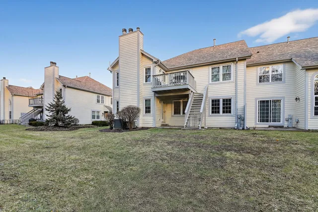 a house view with a outdoor space