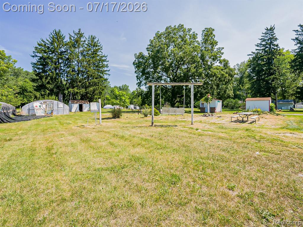 24850 West Nine Mile Road Southfield, MI 48033 - Photo 38 of 54