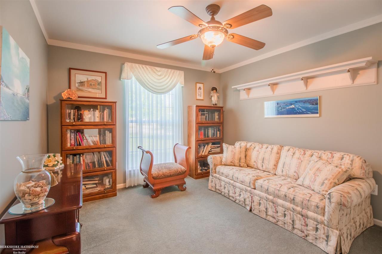 50156 Raleigh Court Macomb, MI 48044 - Photo 31 of 47 50076162-30.JPG