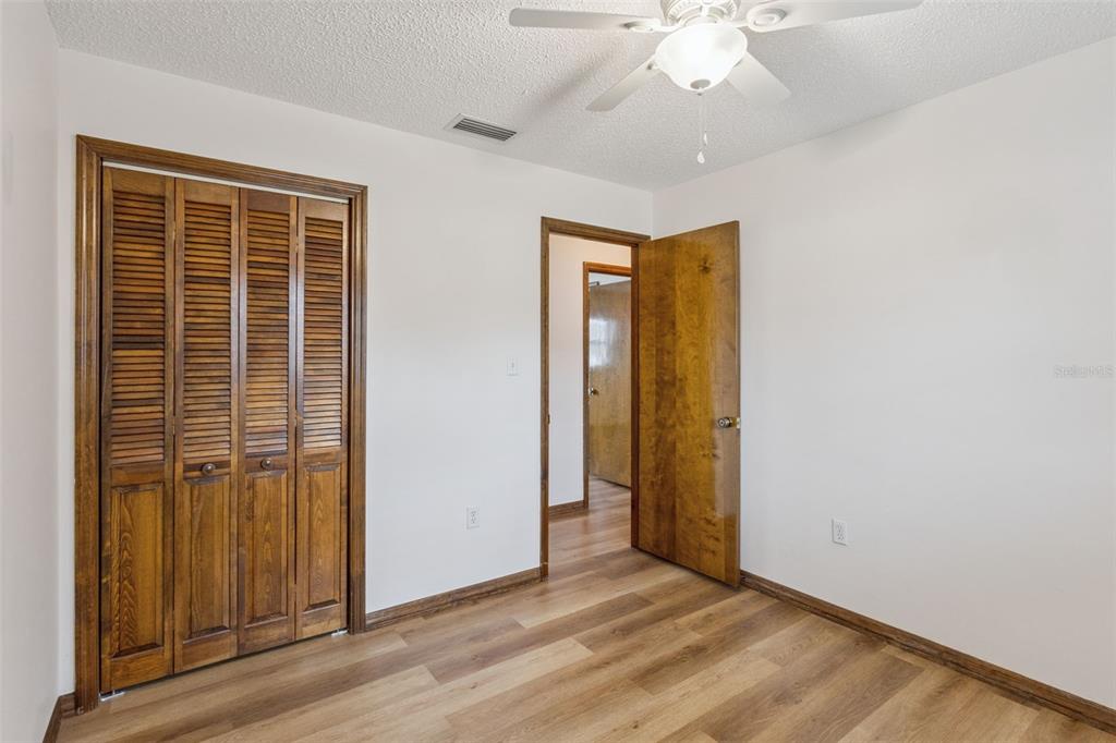 35025 Raintree Drive Fruitland Park, FL 34731 - Photo 17 of 31