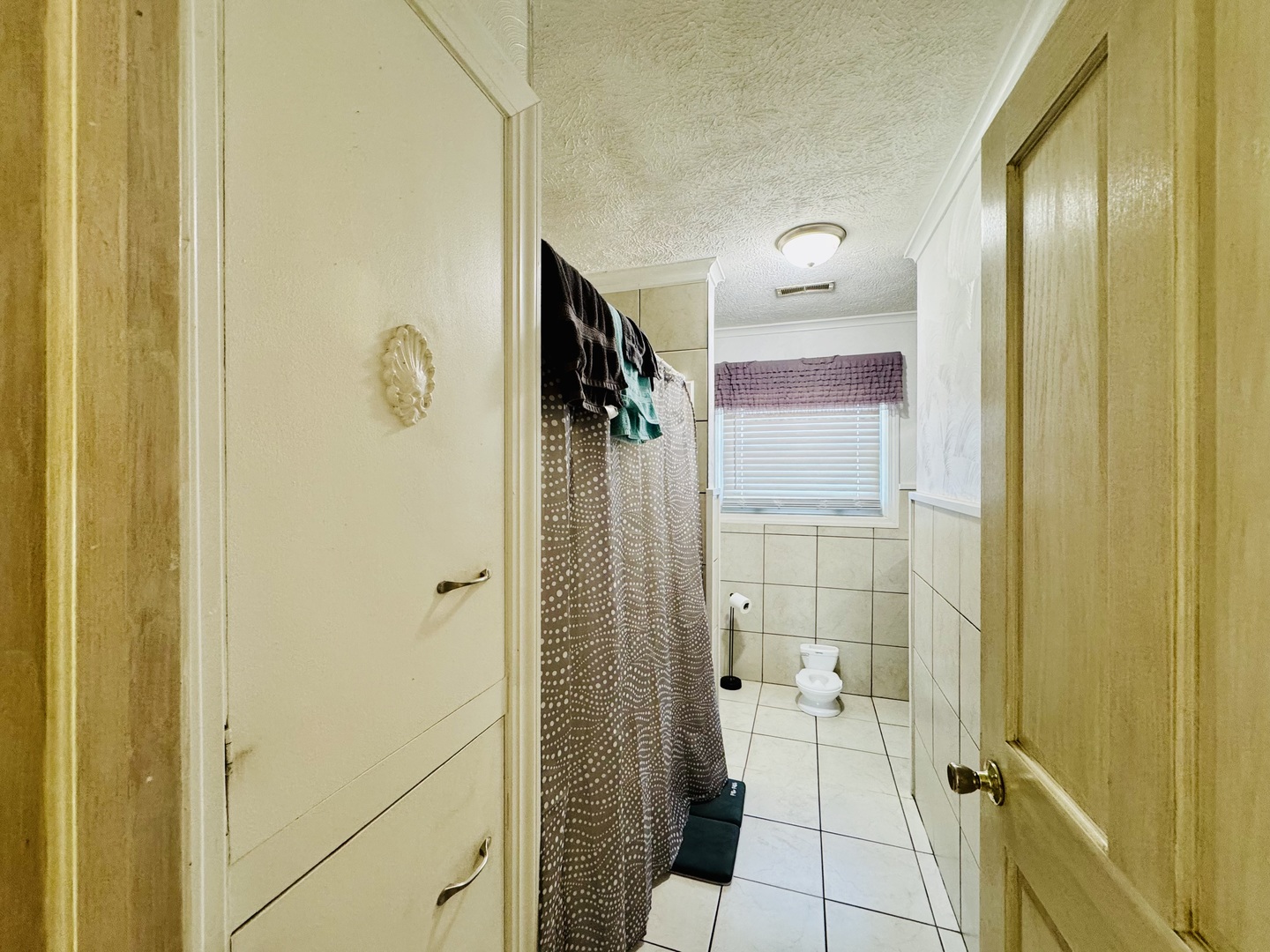 203 West Callie Street Sesser, IL 62884 - Photo 16 of 27 a bathroom with a shower
