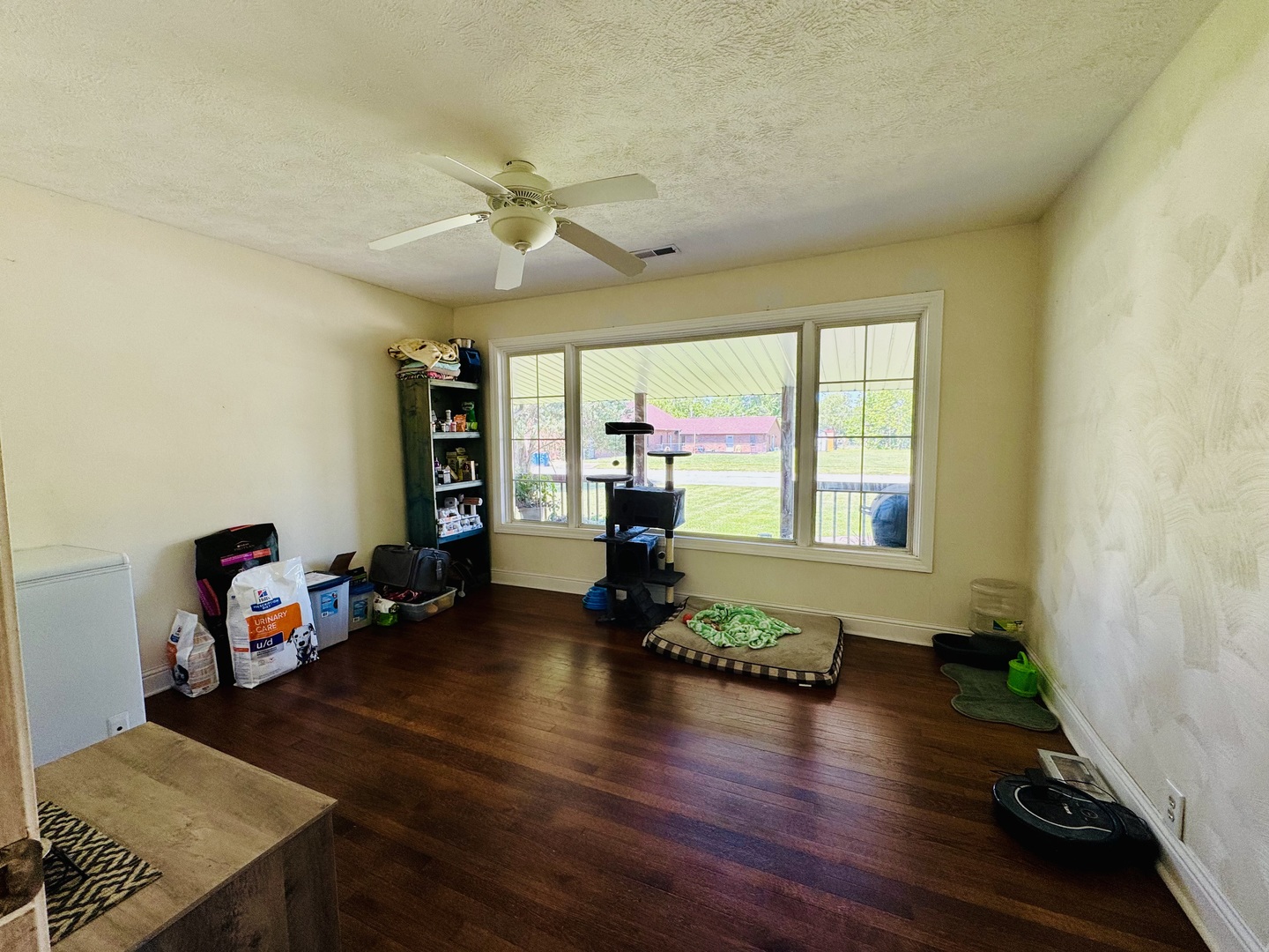 203 West Callie Street Sesser, IL 62884 - Photo 22 of 27 a living room with furniture and a wooden floor