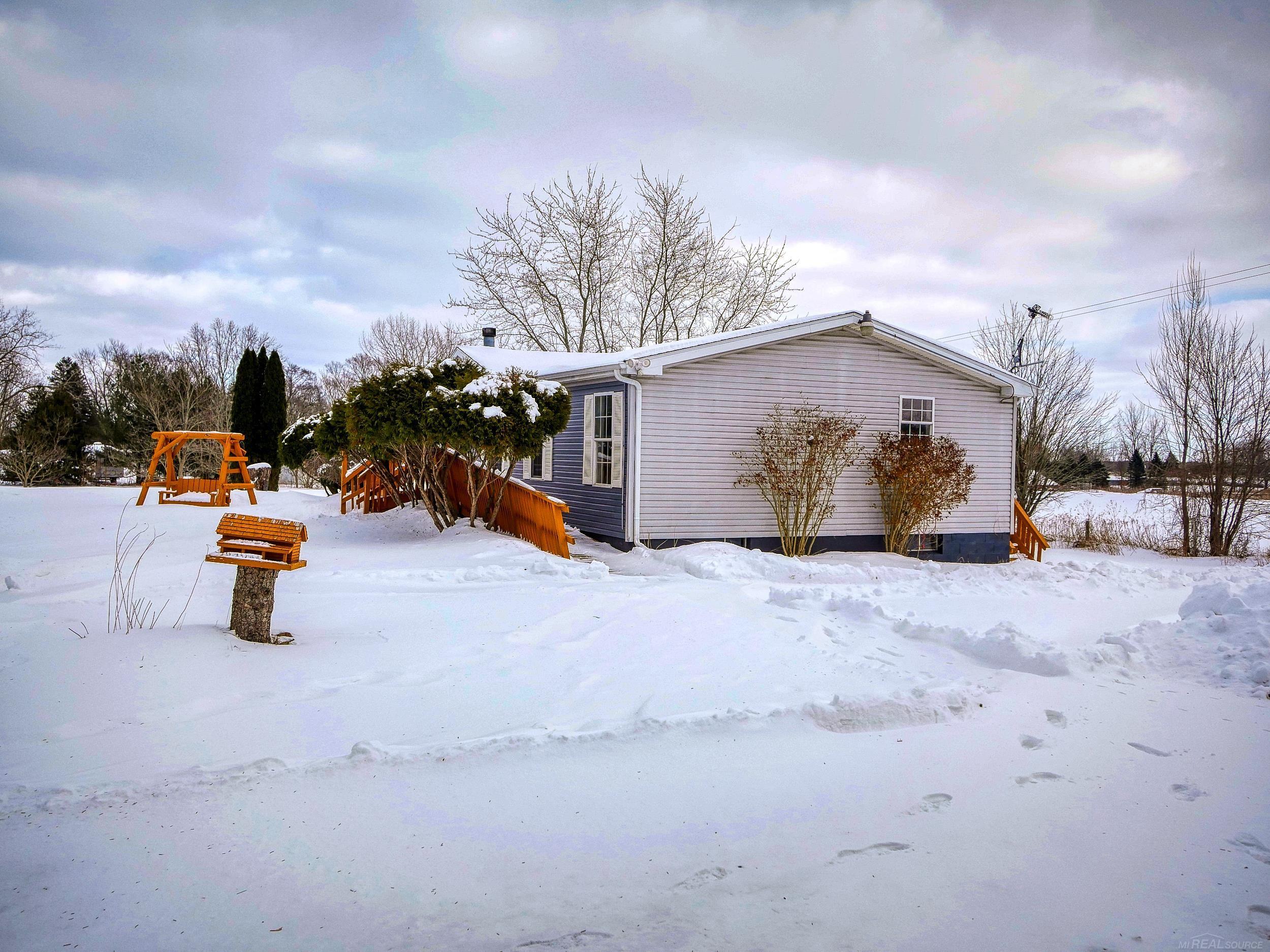 6698 Armstrong Road Imlay City, MI 48444 - Photo 30 of 35 Gallery Image 30