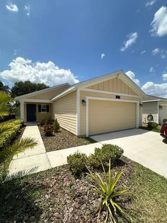 $2,200 | 1978 Ancestry Trail, Kissimmee, FL 34746