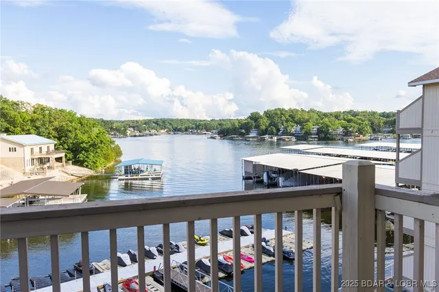 $320,000 | 46 Aqua Finn Drive, Unit 4A, Lake Ozark, MO 65049