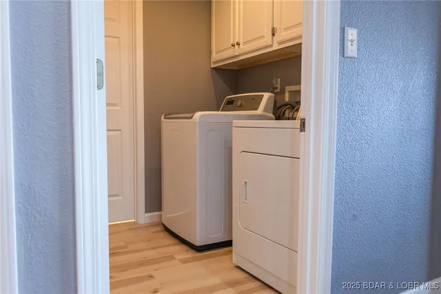 $320,000 | 46 Aqua Finn Drive, Unit 4A, Lake Ozark, MO 65049