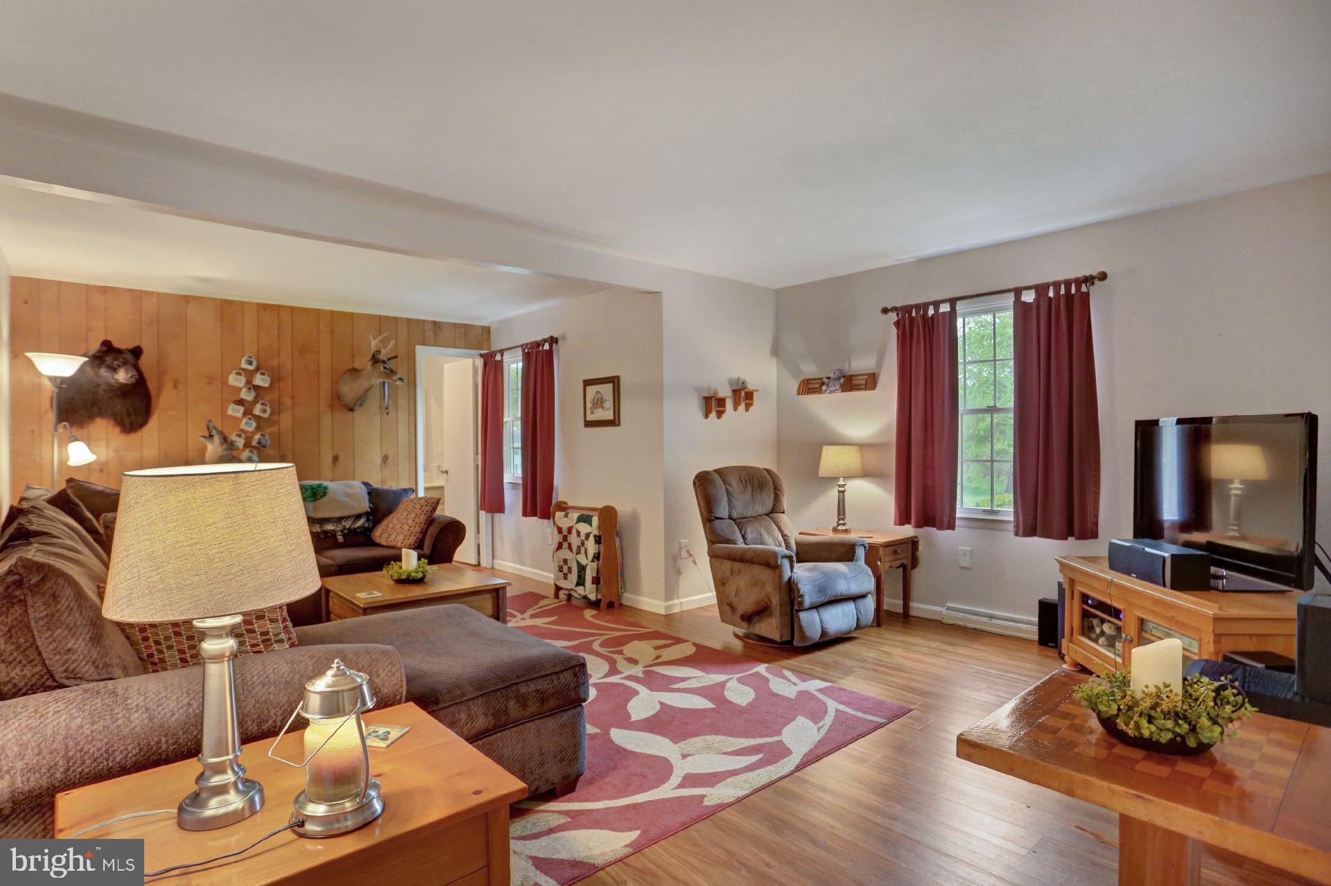 358 Old Stage Road Lewisberry, PA 17339 - Photo 13 of 34 Family Room