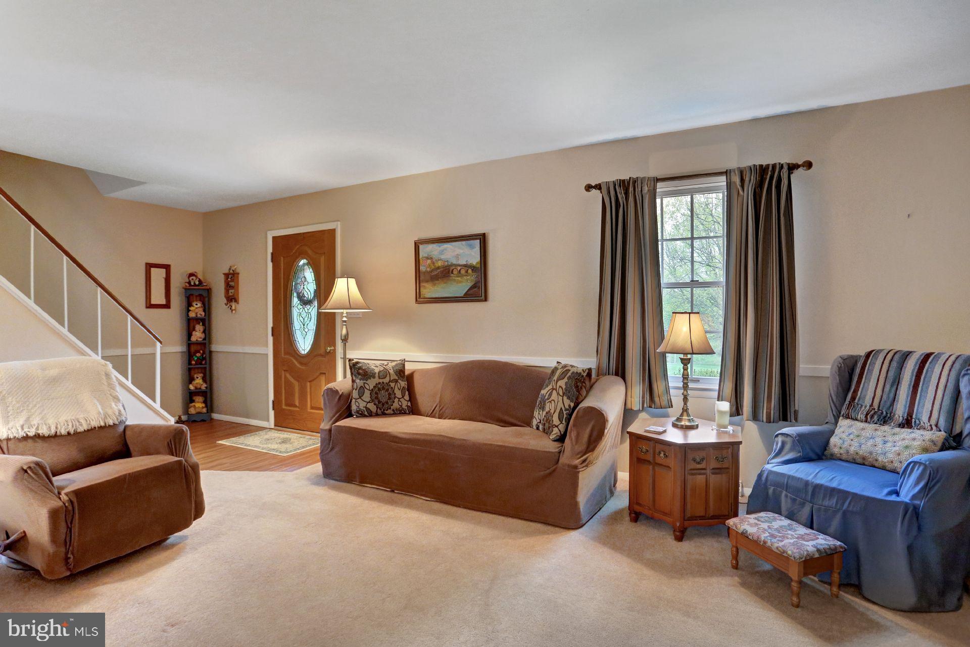 358 Old Stage Road Lewisberry, PA 17339 - Photo 18 of 34 Living Room