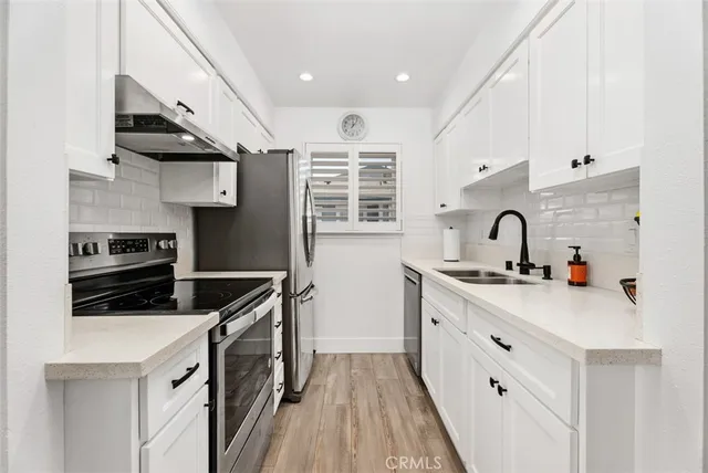 $575,000 | 16442 Poco Circle, Huntington Beach, CA 92649