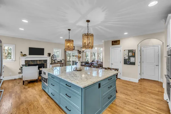 $1,049,999 | 2003 White Rock Circle, Spring Hill, TN 37174