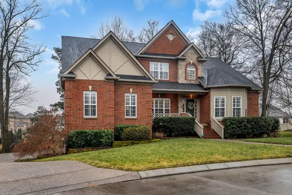 $1,049,999 | 2003 White Rock Circle, Spring Hill, TN 37174