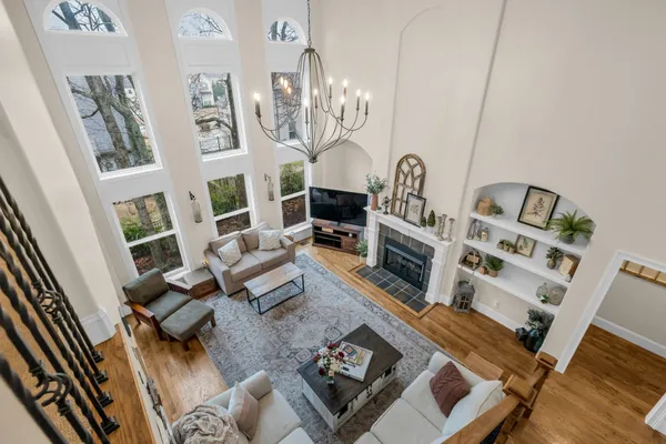 $1,049,999 | 2003 White Rock Circle, Spring Hill, TN 37174