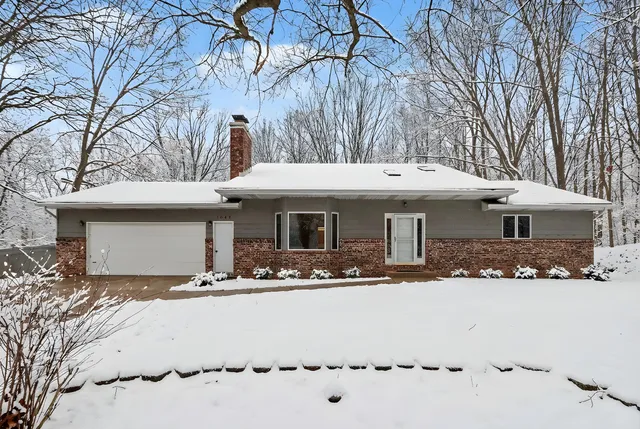 $549,914 | 1865 South 8th Street, Kalamazoo, MI 49009
