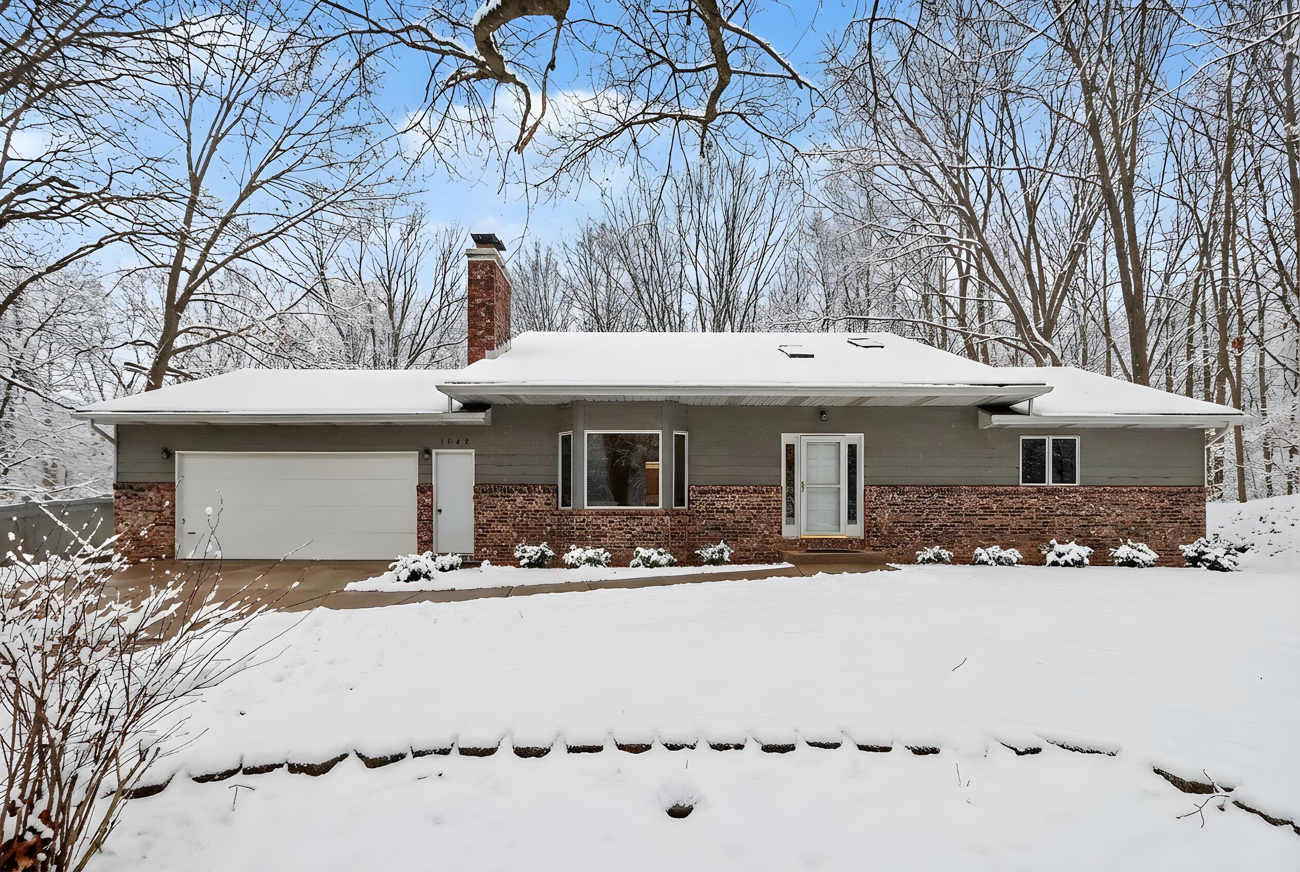 001-1865-8th-st-kalamazoo-mi-49009