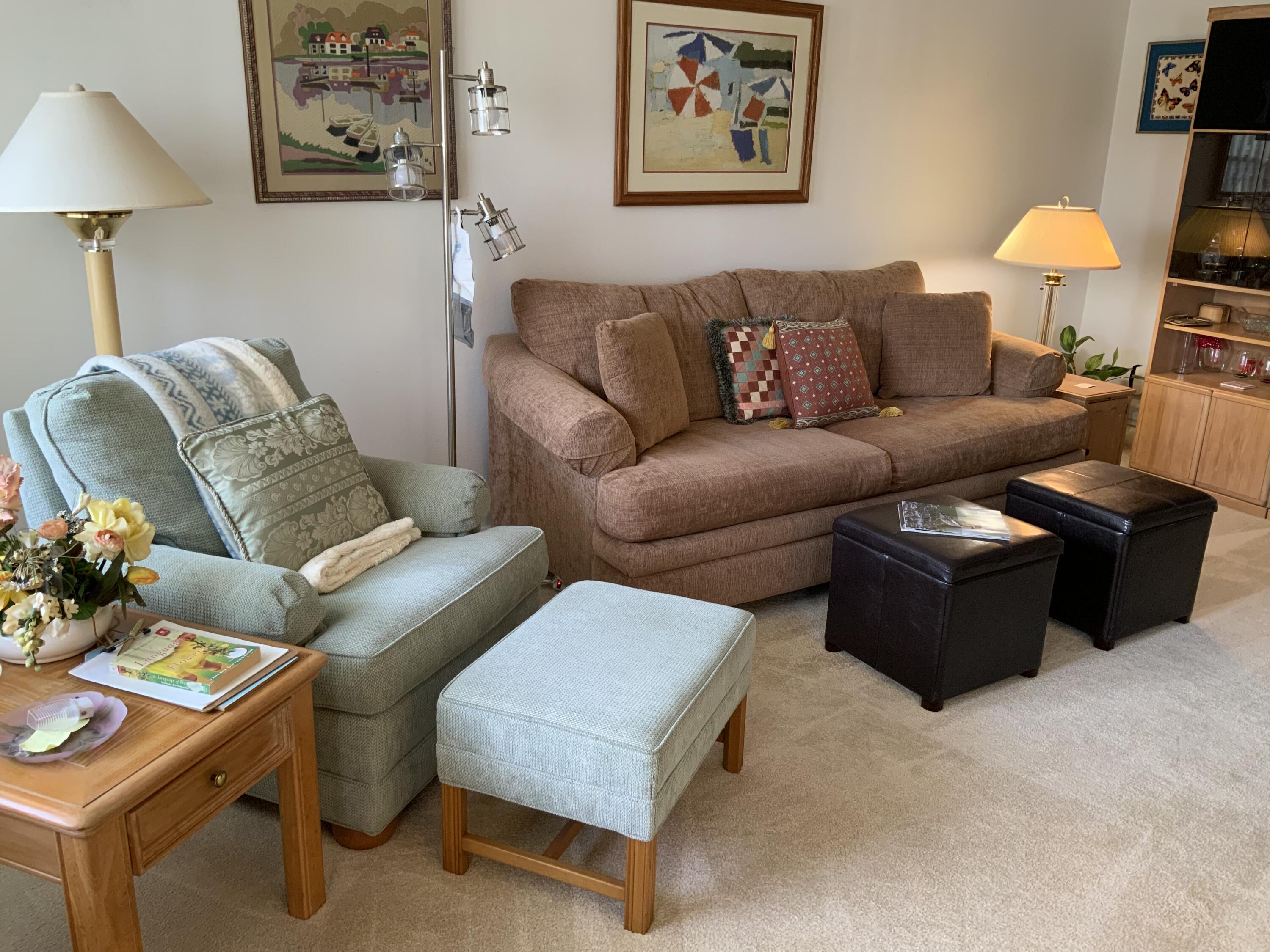 2050 Hythe A Boca Raton, FL 33434 - Photo 20 of 20 IMG_2034