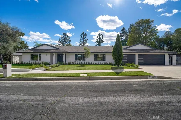 $1,935,000 | 17338 Citronia Street, Northridge, CA 91325
