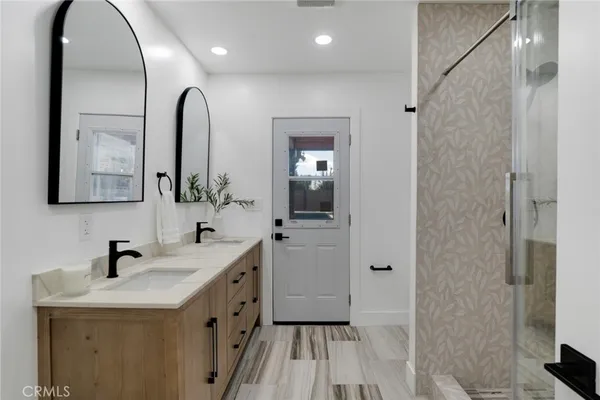 $1,935,000 | 17338 Citronia Street, Northridge, CA 91325