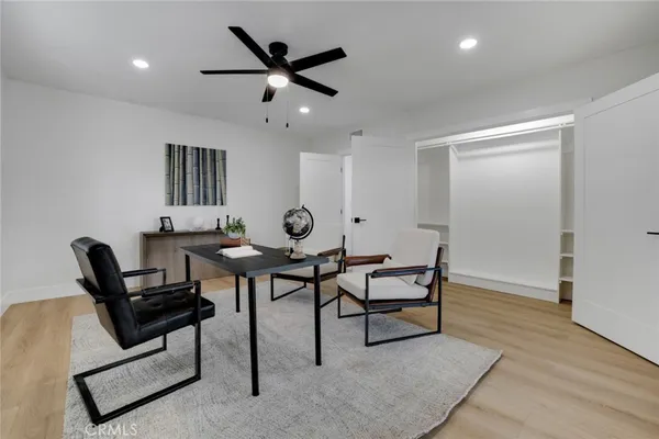 $1,935,000 | 17338 Citronia Street, Northridge, CA 91325